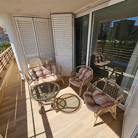 Febus Apartment Alicante Luaran gambar