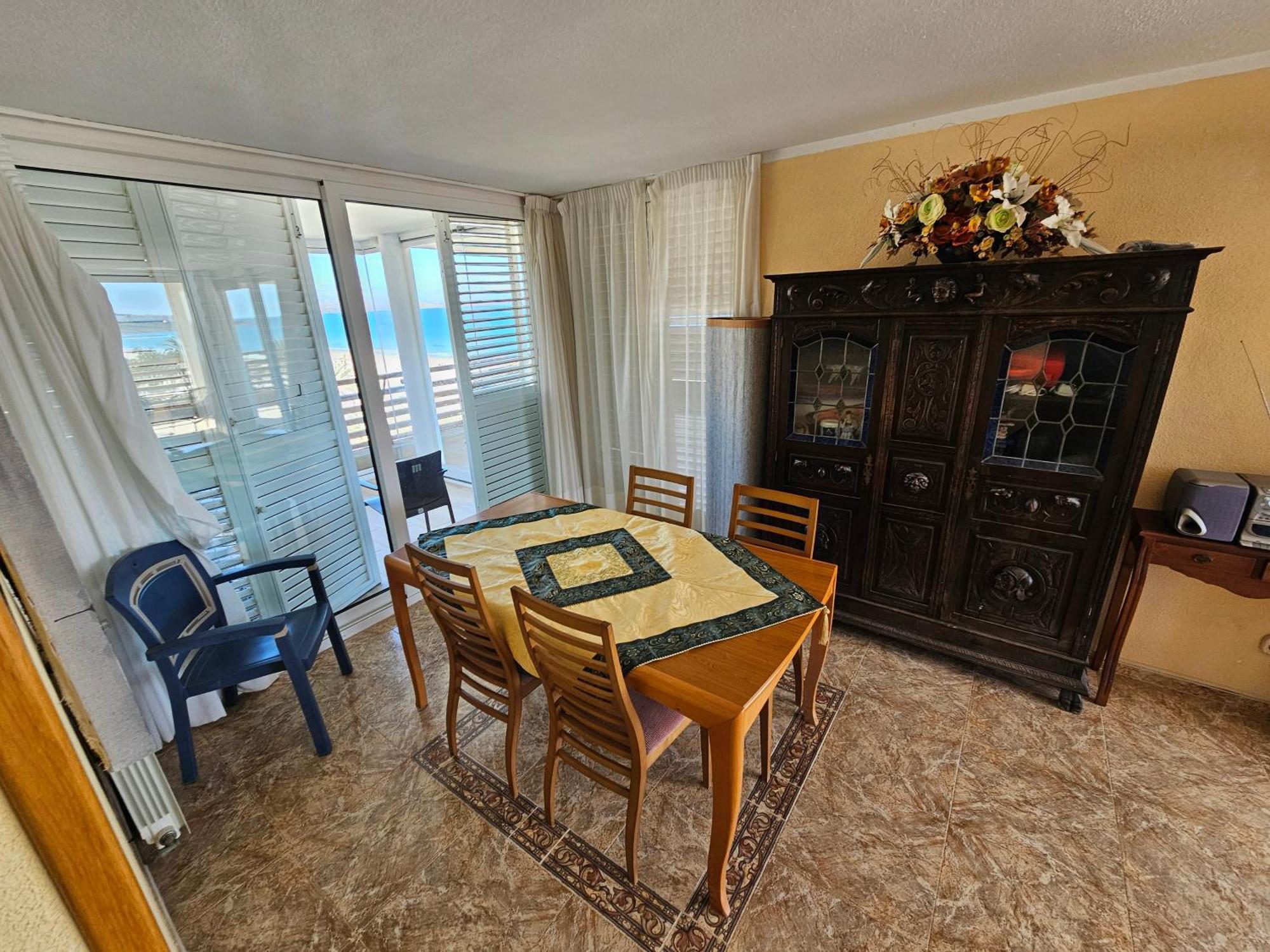 Febus Apartment Alicante Luaran gambar